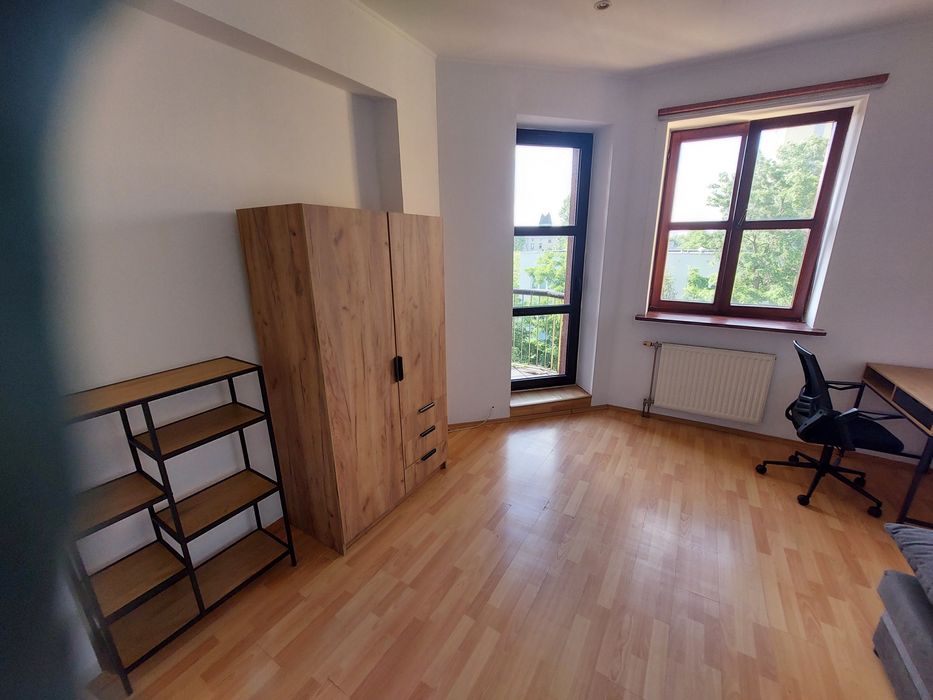 Mieszkanie 77 m² z miejscem w garażu podziemnym w centrum Łodzi - Widok 5
