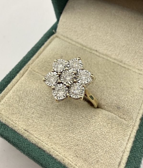 Złoty pierścionek z diamentami 0,50ct