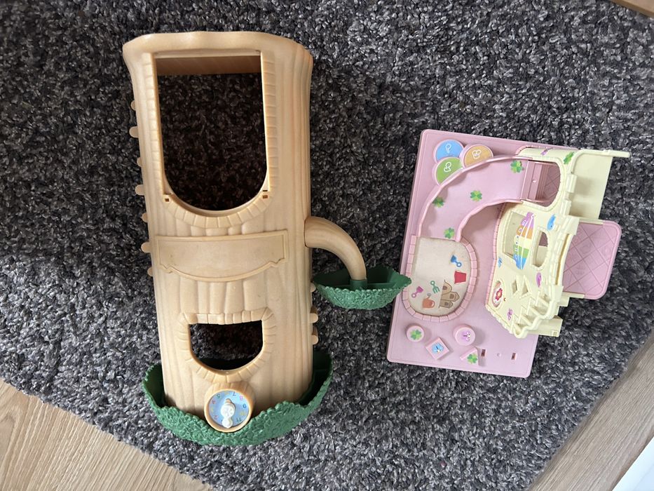 Zestaw sylvanian families szkoly i plac zabaw