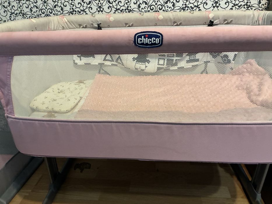 Продам приставне ліжко chicco next2me