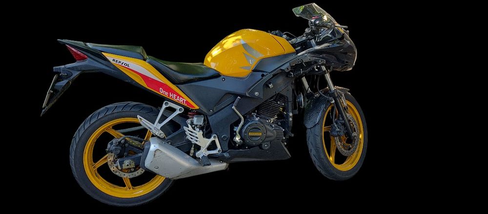 Мотоцикл китайський G - max racer 200