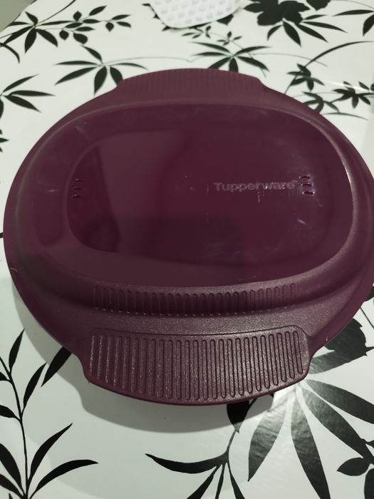 Tupperware Egg Frying Container 775 ml64861623796097122