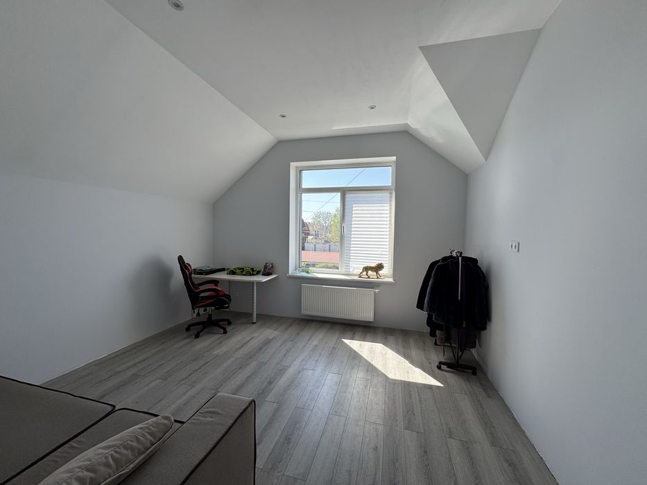 Продаж 5 кім. будинку 248 кв.м. Дачі Осокорки 6 км.