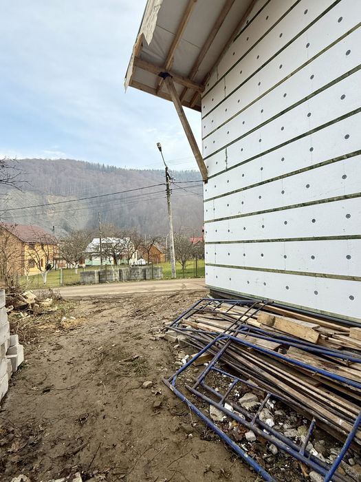 Той самий спокій, якого всі шукають у Карпатах. Частина будинка. ЦЕНТР