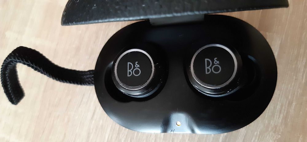Bang & Olufsen Beoplay E8 czarny - słuchawki bezprzewodowe