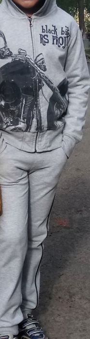 Хлопчакові спортивні костюми,куртки