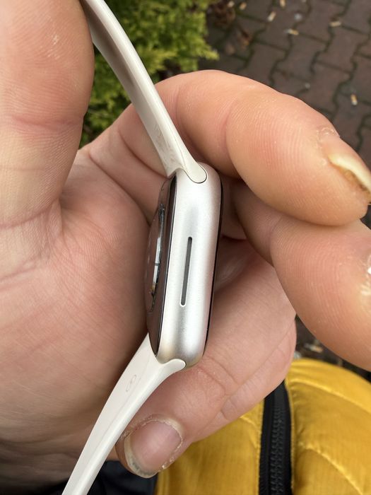 Apple Watch 8 41 mm kondycja 85% ładny