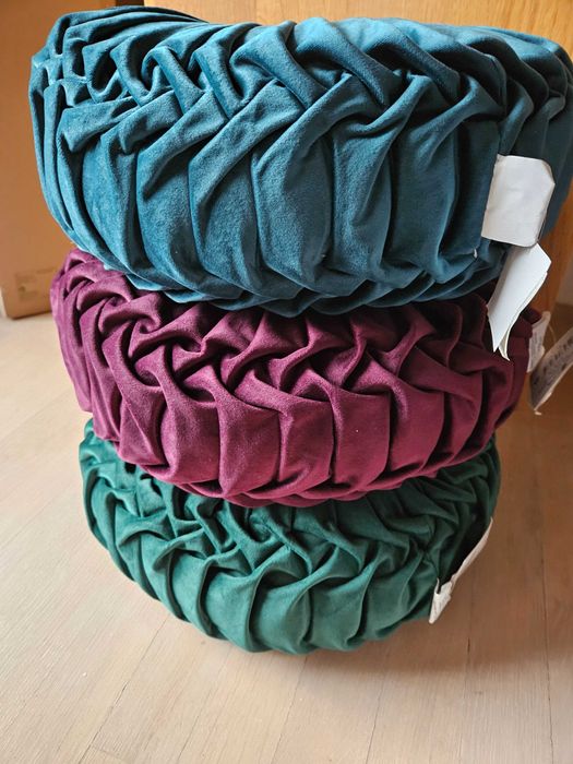 Poduszki dekoracyjne welurowe okrągłe