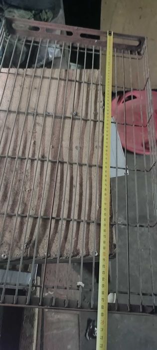 Продам металеві лотки,сітки