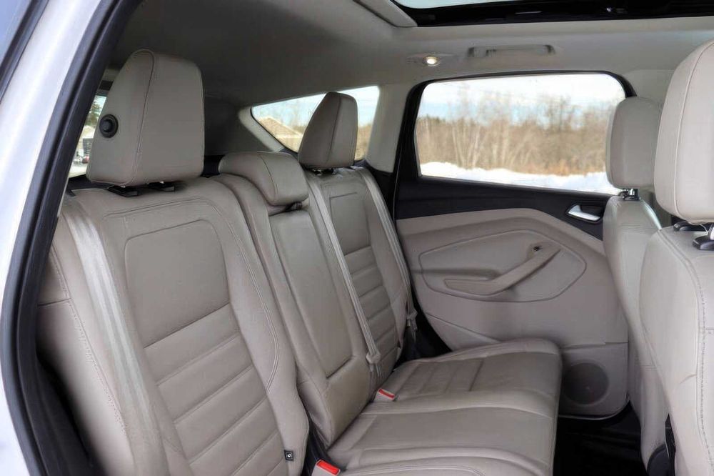 Ford Escape Titanium      2017