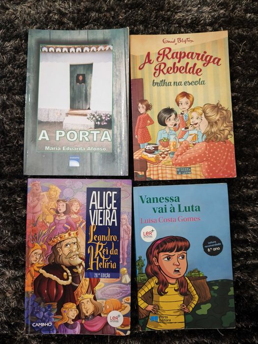 Lote de livros em excelente estado