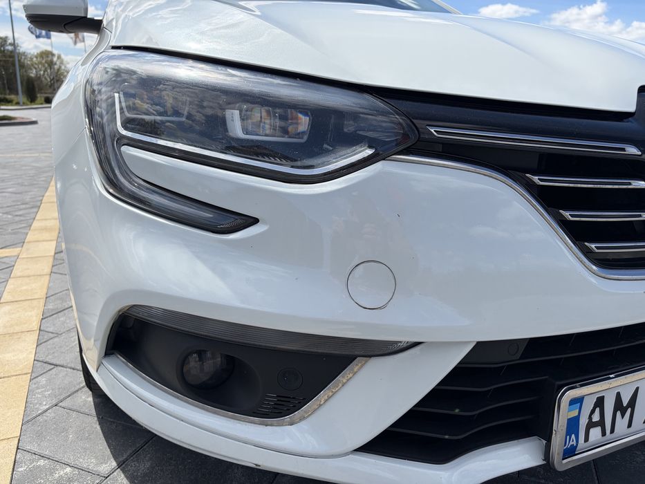Renault Megane 2017 VIN VF1RFB00156483437 фото оголошення 3 з 8