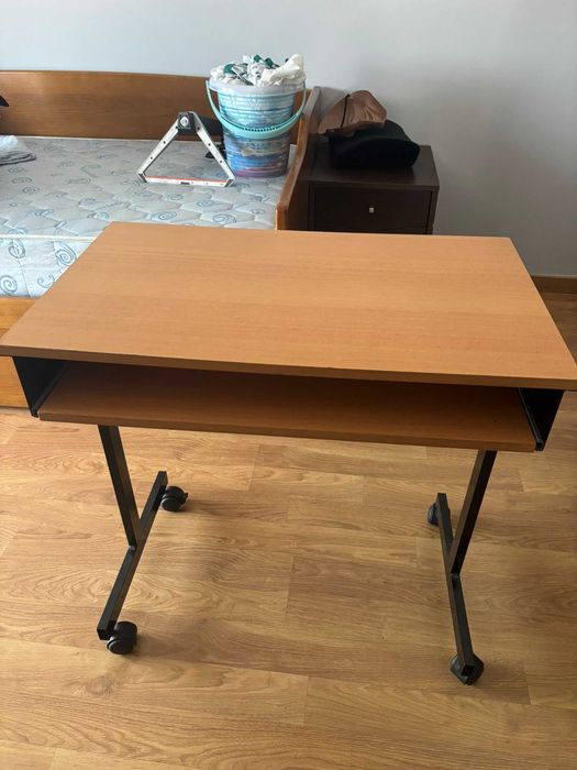 Mesa de escritório ou computador