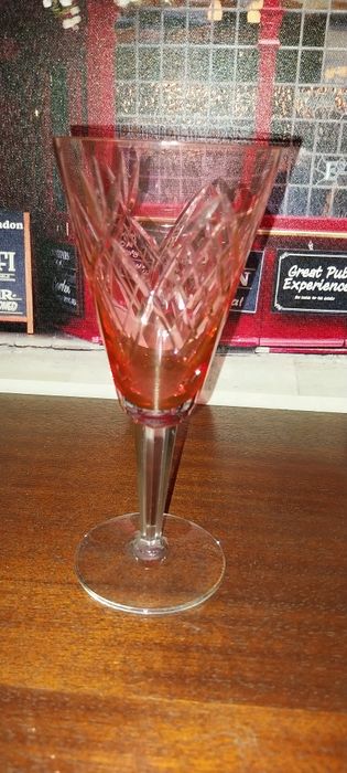 Copos e outros de cristal