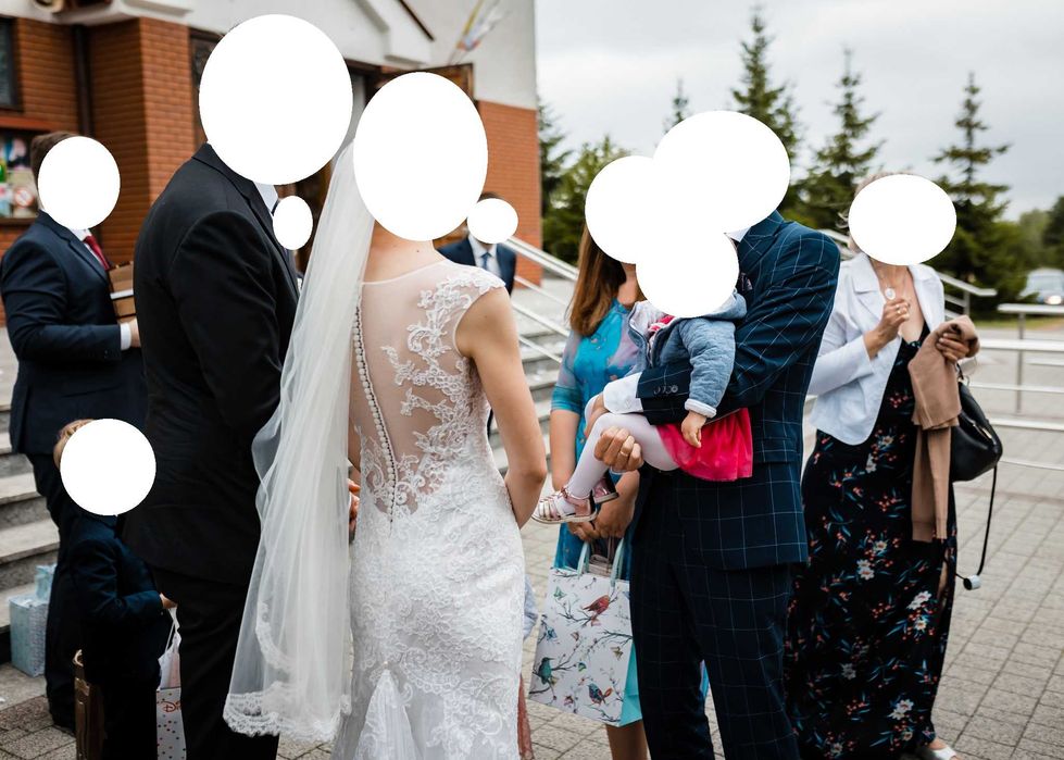 Suknia ślubna Dominiss z trenem i dodatkami 36/38 174 cm obcas 6 cm