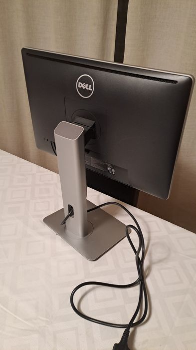 Monitor Dell modelo 016