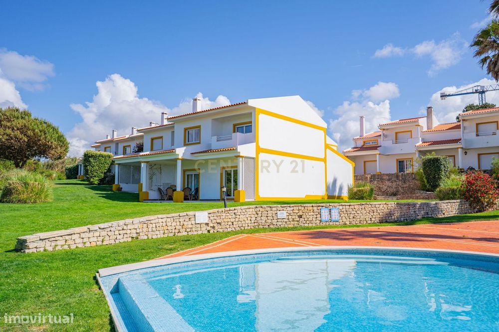 Moradia T4 na Praia Del Rey | Totalmente Renovada | Vista Mar