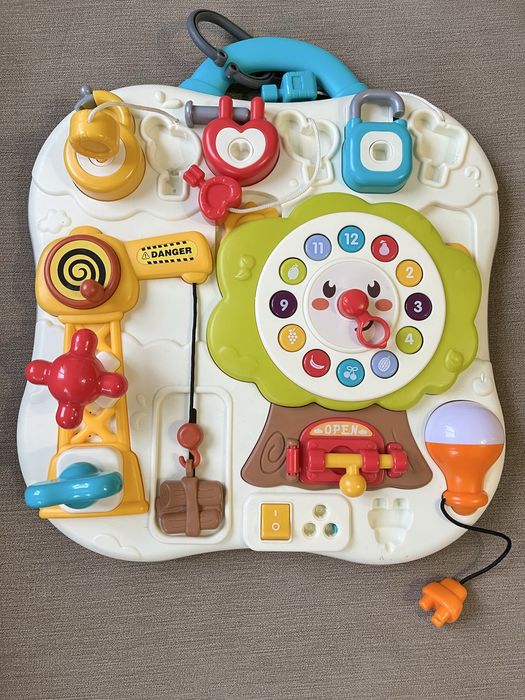 Бізіборд розвиваюча іграшка