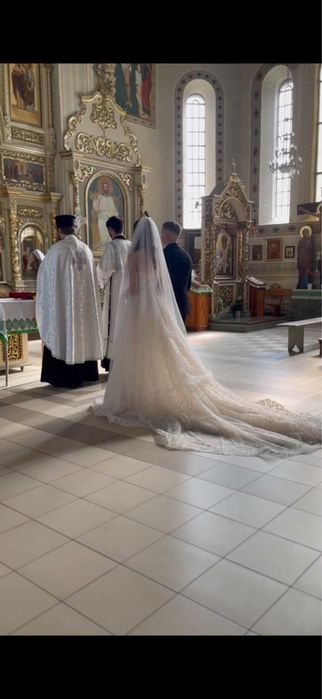 Весільна сукня розмір S
