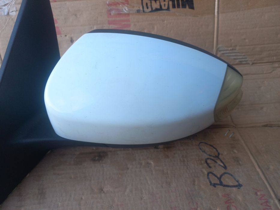 Lusterko lewe ford s-max 12pinów białe