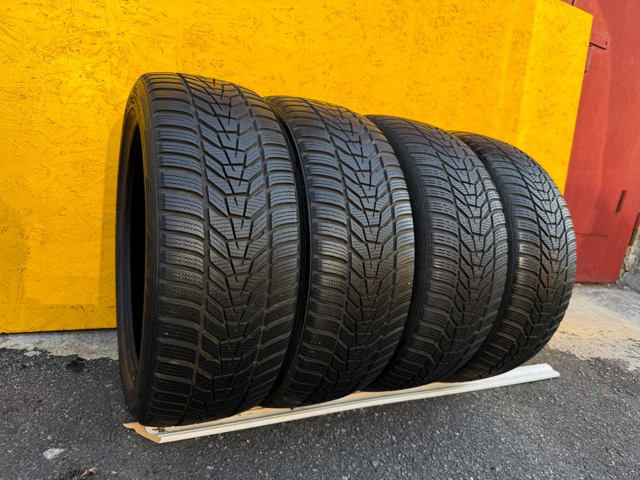 Шини Резина 225.45 R19 Hankook Зима