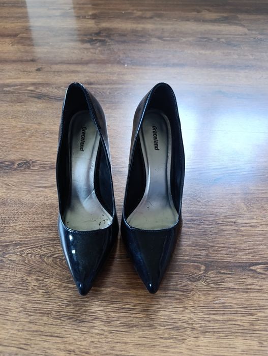 Buty na obcasie  szpilki