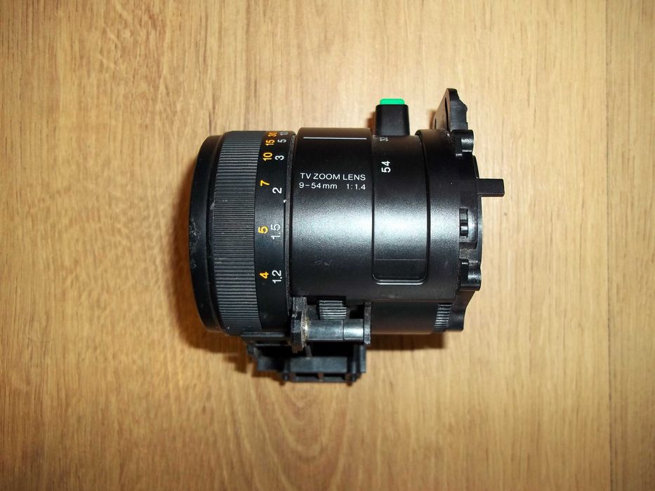 Обєктив Macro Japan