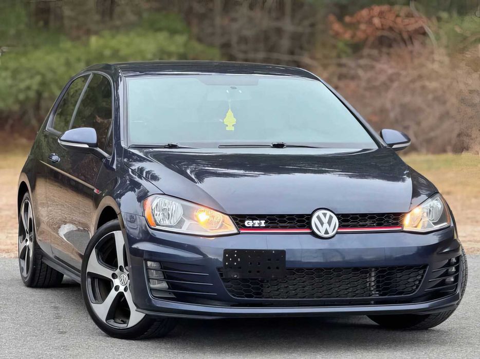 Volkswagen Golf GTI      2016