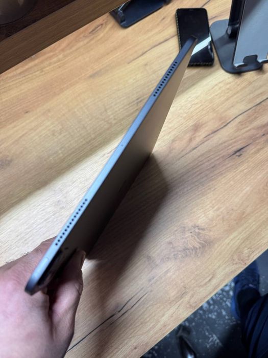 iPad Pro 13-inch (M5, 2025 року) на MDM профілі…