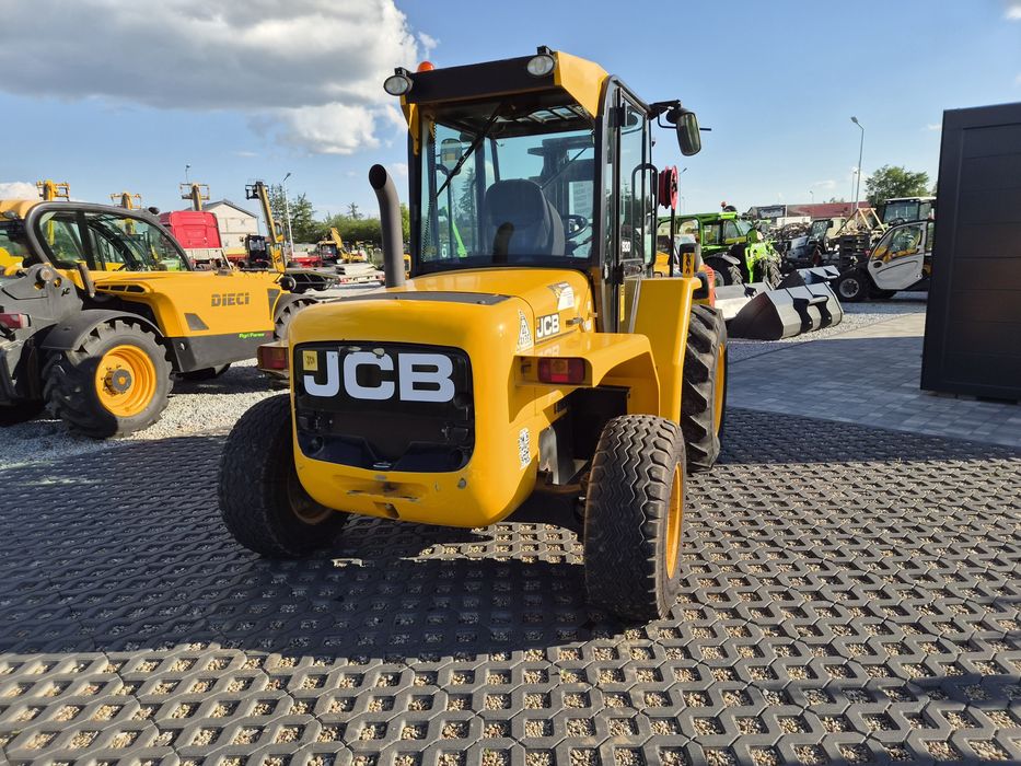 Wózek widłowy terenowy JCB 930 4X4 20r