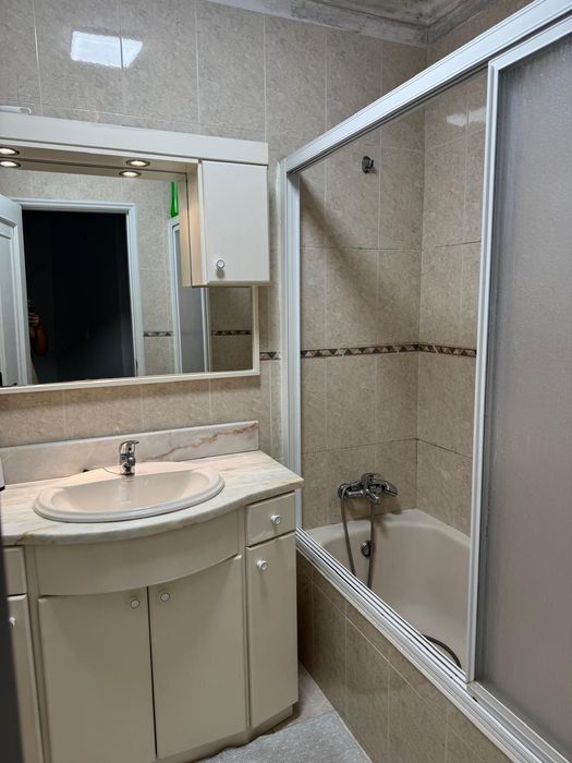 Quarto mobilado  em Águas Santas