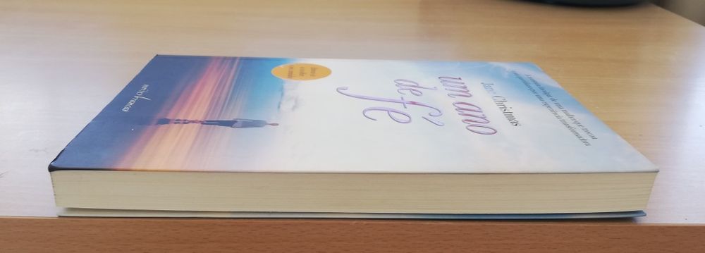 Livro " Um Ano de Fé" de Jane Christmas