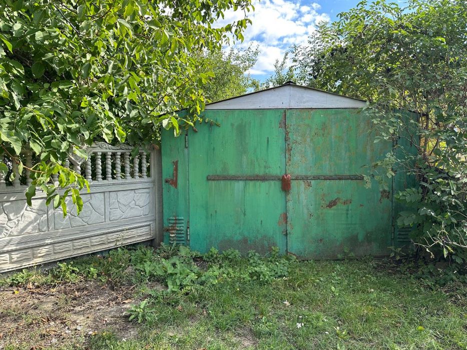 Продам будинок в селі Кадиївці