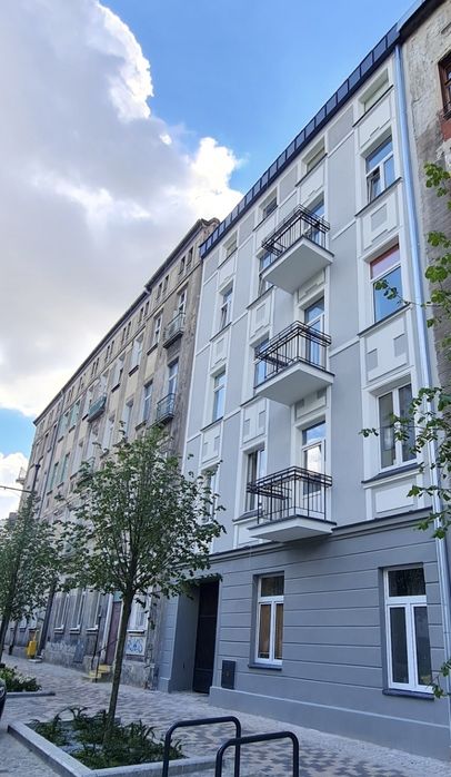 Dwupokojowe w centrum z osobną kuchnią