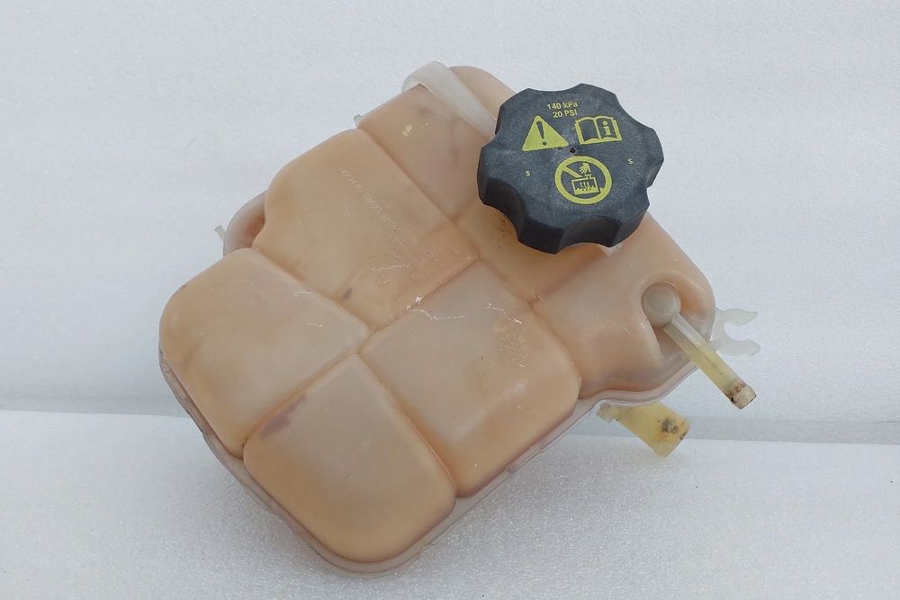 Reservatório / depósito da água / líquido de refrigeração OPEL Astra J