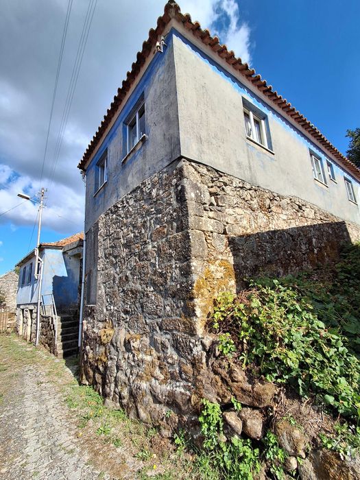 Moradia T5 à venda em Cambra e Carvalhal de Vermilhas, Vouzela — foto 3