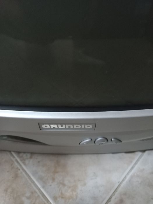 TV Grunding 37 cm