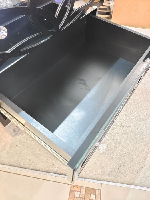 Witryna na alkohol, szafa, barek, wysoki połysk