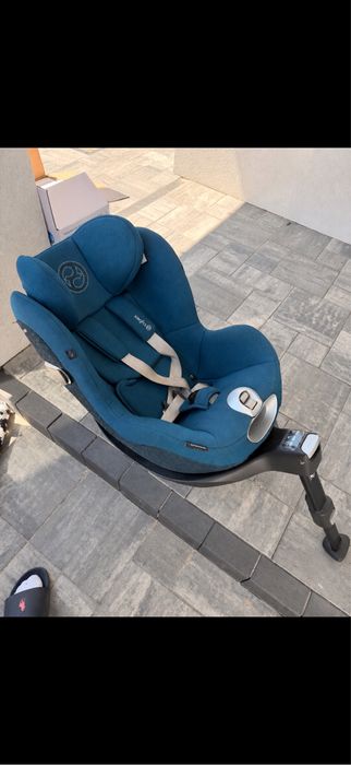 Fotelik Cybex Base Z2 + isofix