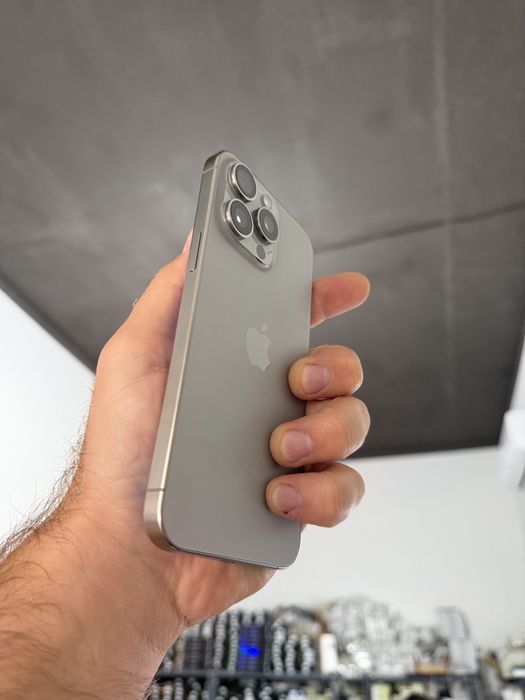 Apple Iphone 15 Pro Max 256 gb Neverlock 97% айфон Про Макс фіз сім
