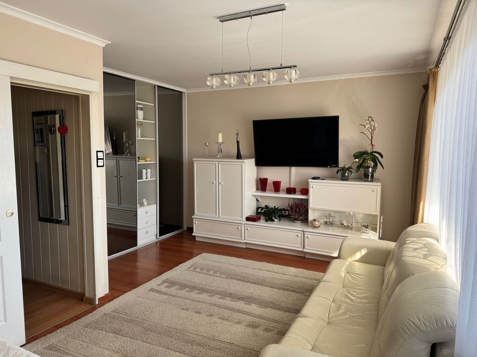 Na sprzedaż: 2-pokojowe mieszkanie 48 m²,3 piętro| Wieluń