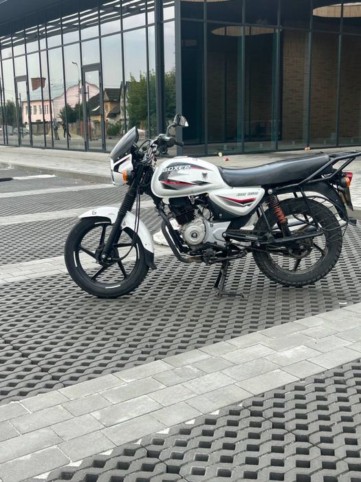 Bajaj Boxer BM150