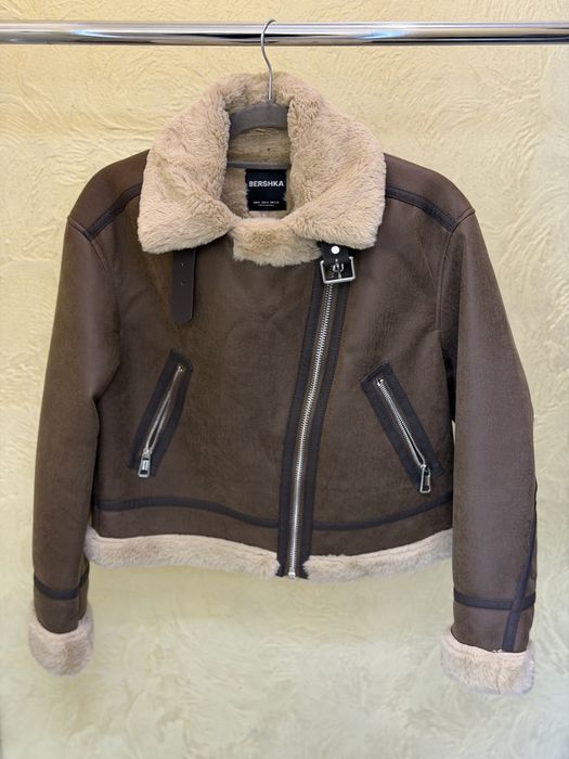 Дублянка Bershka