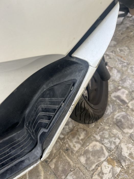 Vendo pcx 2021 com 138mil km rodados