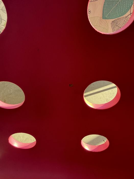 Cadeira rosa com rodas ikea
