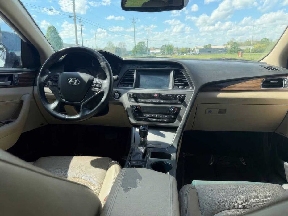 Hyundai Sonata Limited      2016