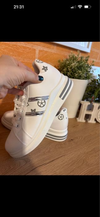 Sliczne damskie buty 37,38