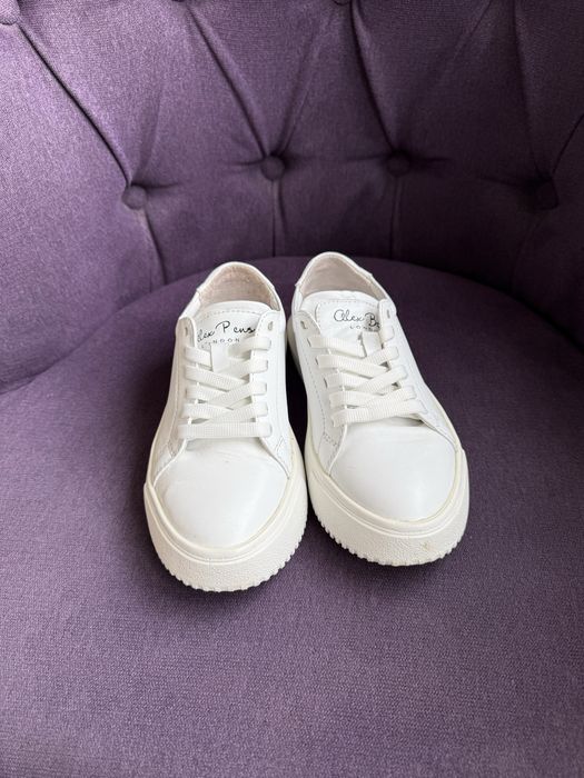 Жіночі білі шкіряні кеди alex bens 34 розмір