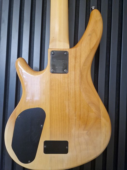 Gitara basowa Ibanez CT