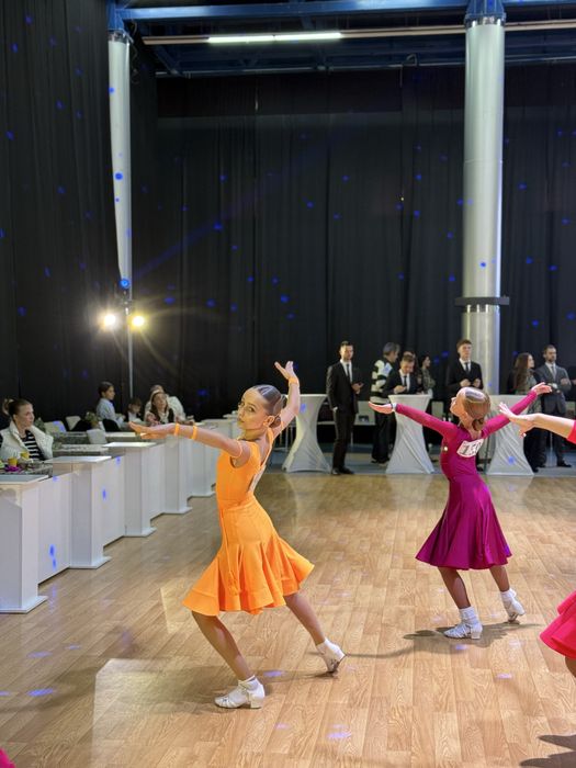 Рейтинговое платье, бейсик 152-158